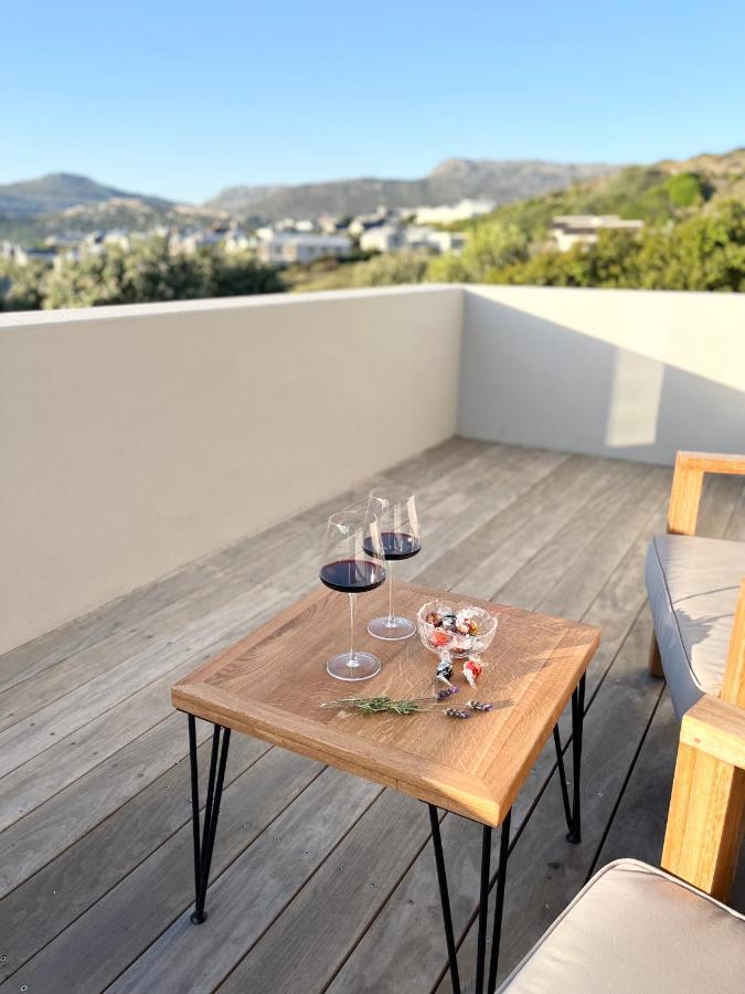 No2 Merlot Cape Town Bagian luar foto